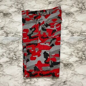 Victorious Men's Shorts Size 32 Multicolor CAMO Cargo Snap Pockets Flat Front